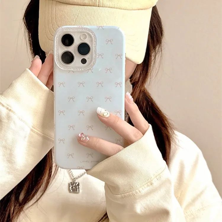 White Puffy Bow Pattern iPhone Case – Glitter Camera Bump