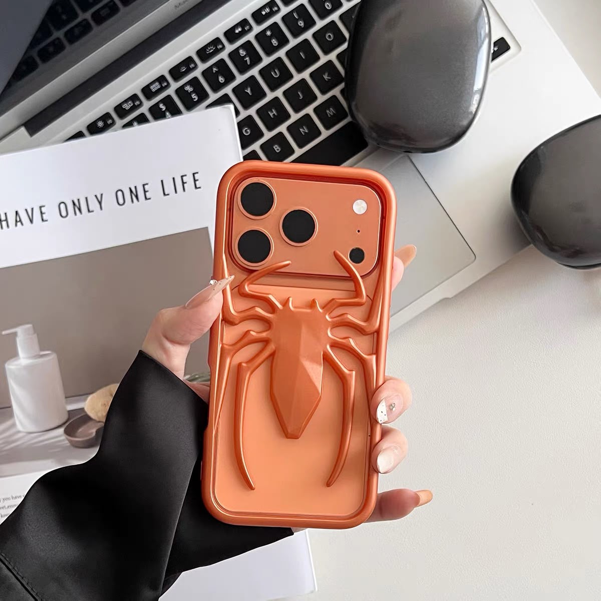 3D Spider iPhone Case – Bold Metallic Design